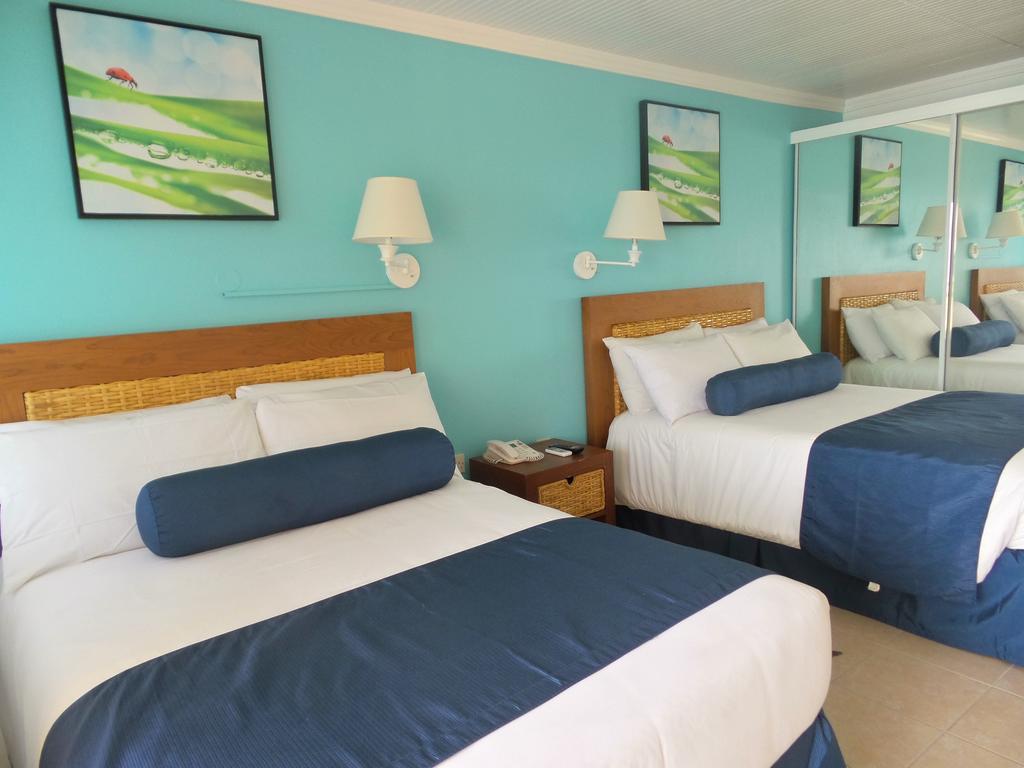 Flamboyant Hotel & Villas St. George's Buitenkant foto