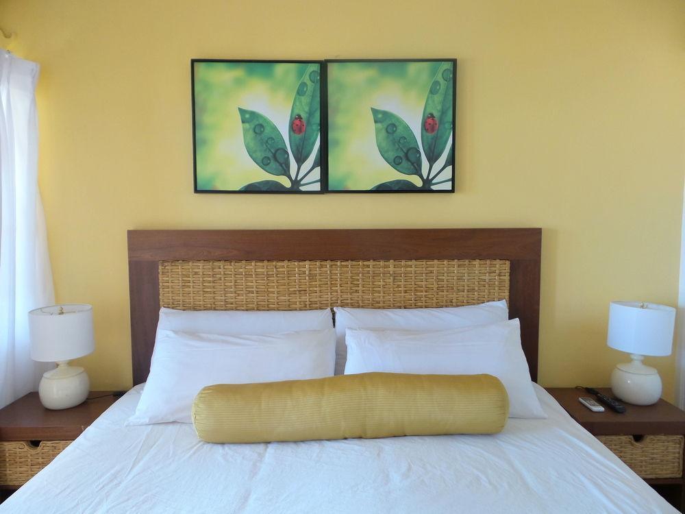 Flamboyant Hotel & Villas St. George's Buitenkant foto