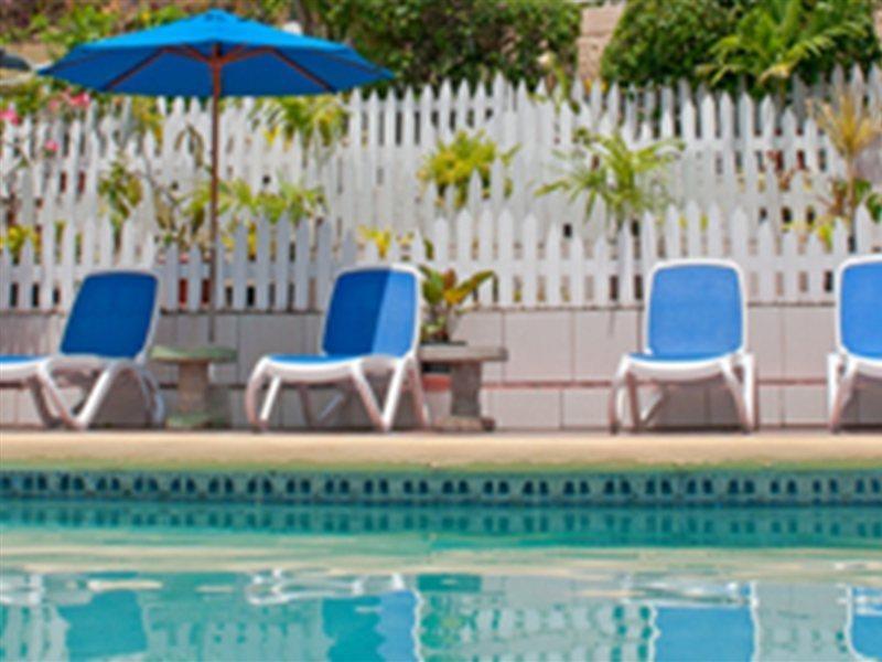 Flamboyant Hotel & Villas St. George's Buitenkant foto
