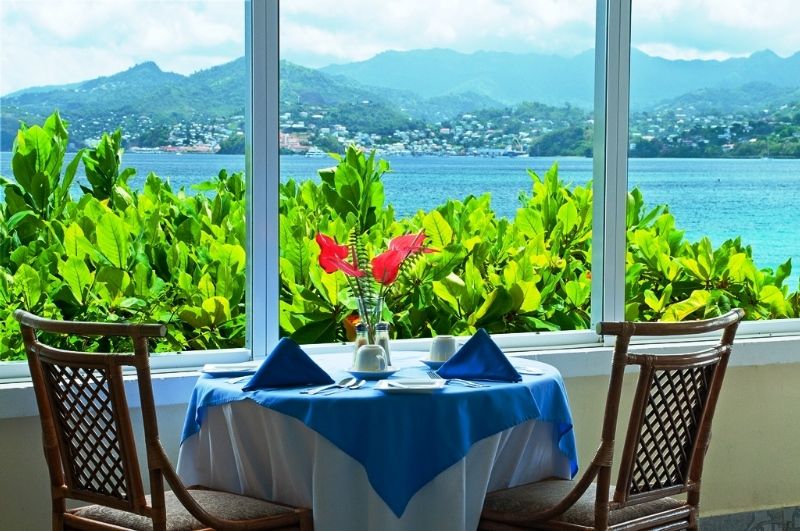 Flamboyant Hotel & Villas St. George's Restaurant foto