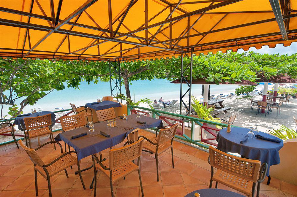 Flamboyant Hotel & Villas St. George's Buitenkant foto